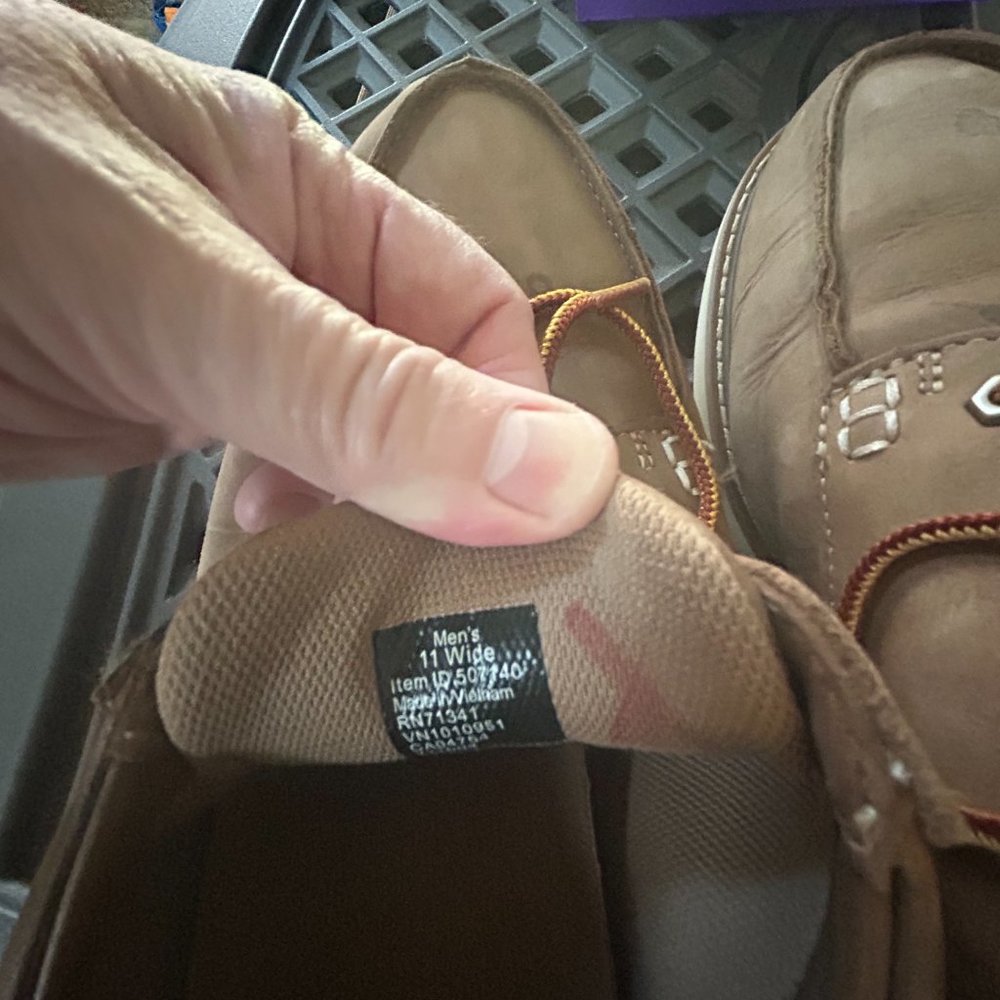 LL Bean Stonington moc toe shoes size 11 wide - Picture 3 of 6